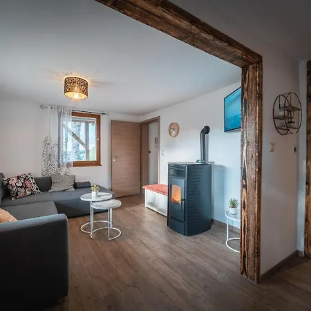 Summer House Eifel Comfortable מונשאו